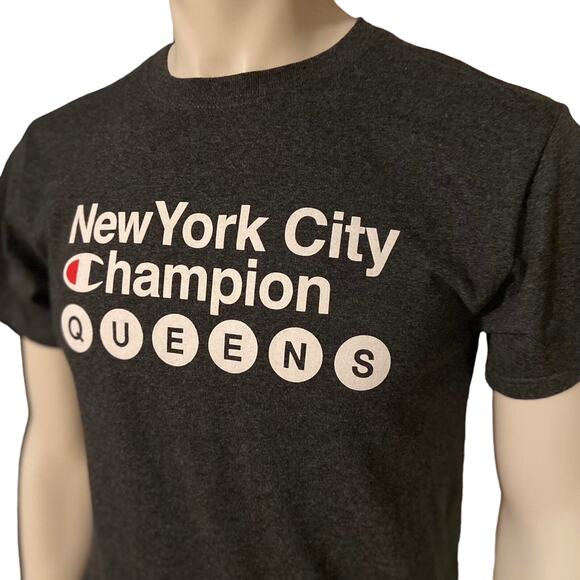 Champion NYC QUEENS Subway Grey Cotton Tee Mens sz S - Picture 2 of 4
